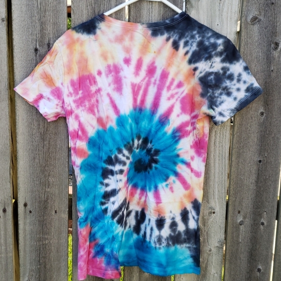 Tie Dye Tee New Without Tags - Picture 3 of 3